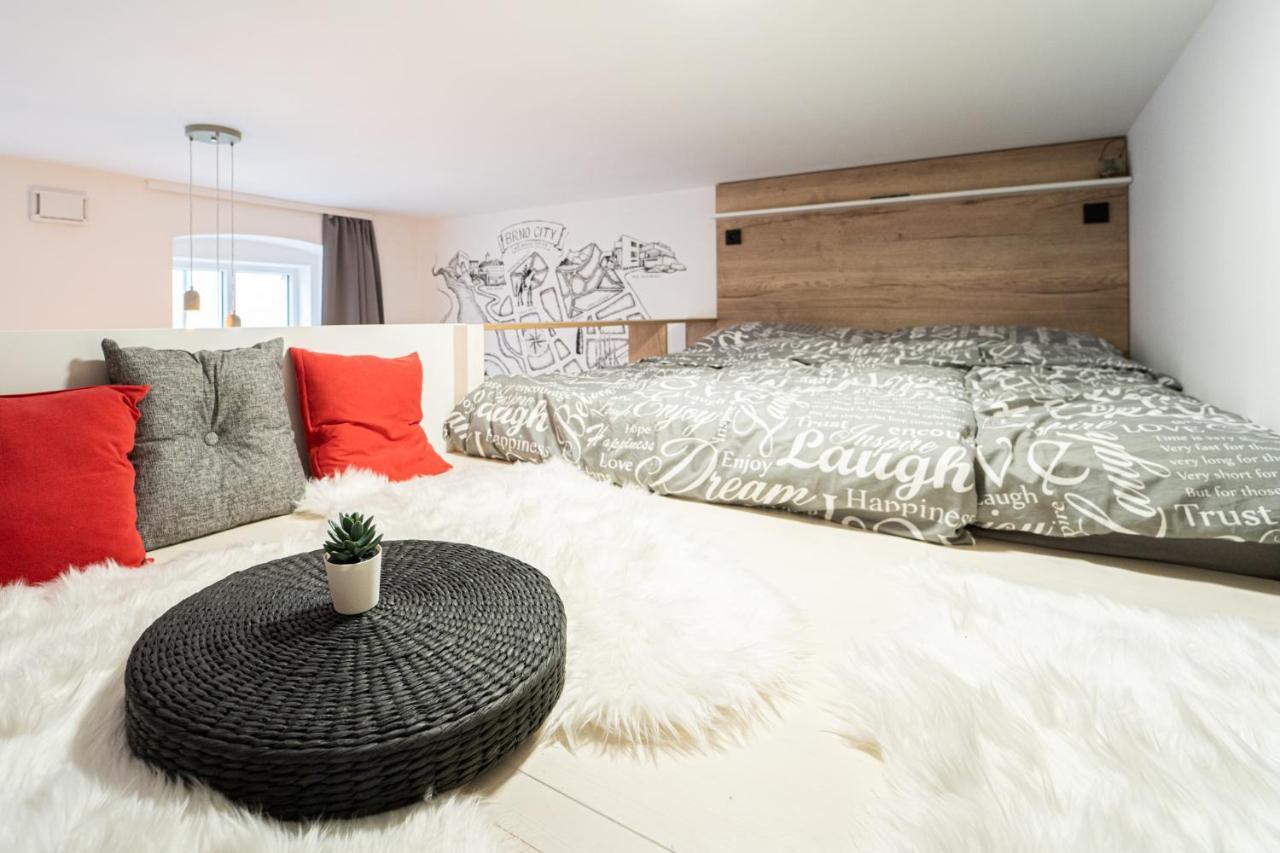 Brno City Apartment Near Malinovskeho Square מראה חיצוני תמונה