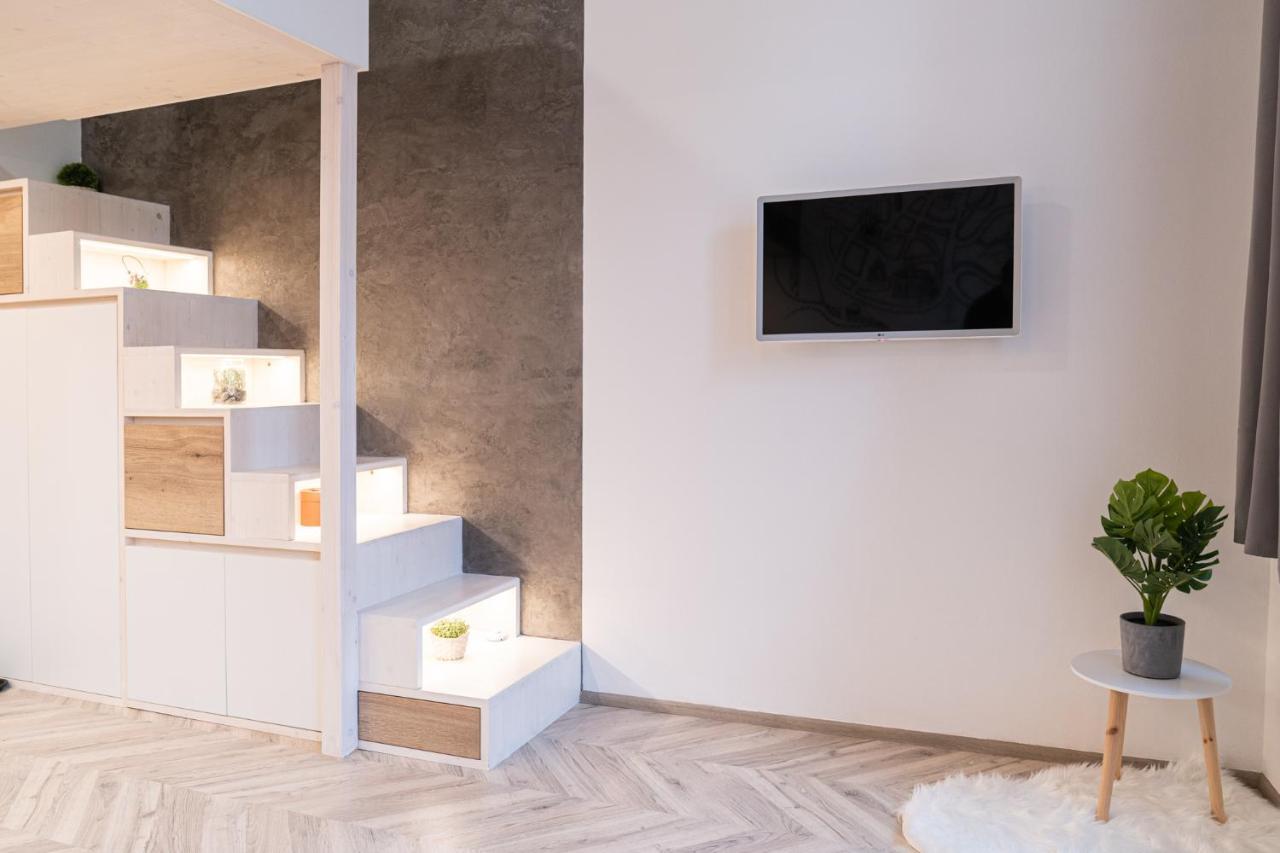 Brno City Apartment Near Malinovskeho Square מראה חיצוני תמונה