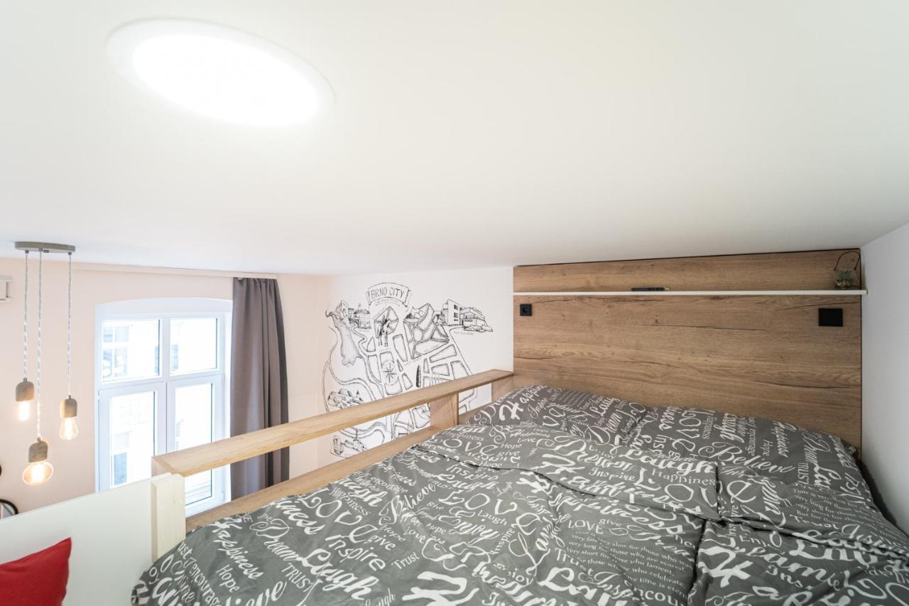 Brno City Apartment Near Malinovskeho Square מראה חיצוני תמונה