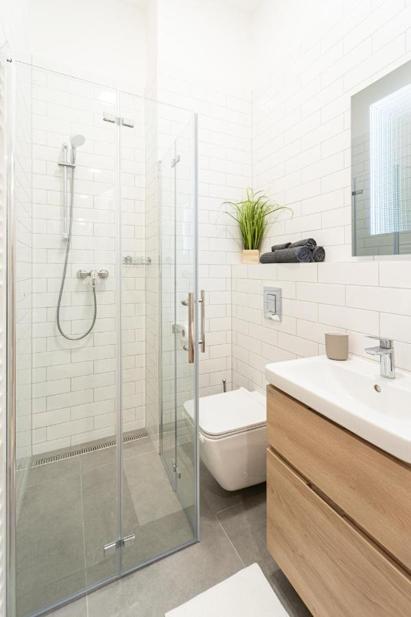 Brno City Apartment Near Malinovskeho Square מראה חיצוני תמונה